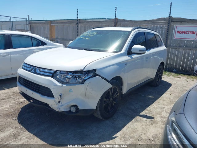 2014 Mitsubishi Outlander Gt მანქანა იყიდება აუქციონზე, vin: JA4JZ4AX2EZ604787, აუქციონის ნომერი: 12623575