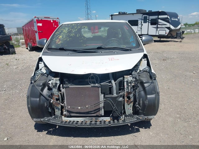 JTNJJXB03EJ027343 Scion IQ