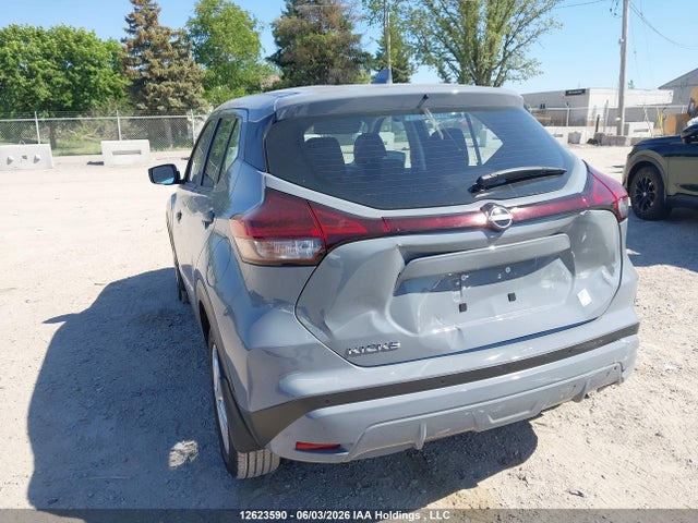 2025 Nissan Kicks Play S Cvt მანქანა იყიდება აუქციონზე, vin: 3N1CP5BV7SL494588, აუქციონის ნომერი: 12623590