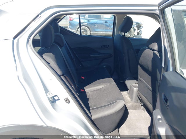 2025 Nissan Kicks Play S Cvt მანქანა იყიდება აუქციონზე, vin: 3N1CP5BV7SL494588, აუქციონის ნომერი: 12623590
