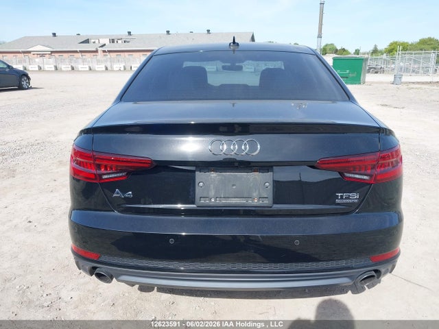 Audi A4 Premium Plus 2018 WAUENAF46JN009570 Image 17