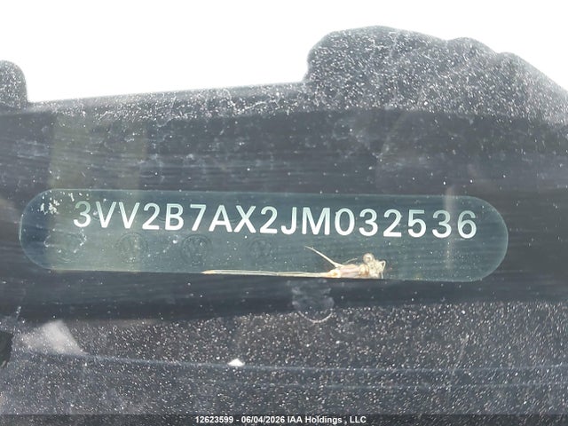 3VV2B7AX2JM032536 Volkswagen Tiguan Comfortline