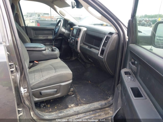 12623663 :رقم المزاد ، 3C6RR7KT8MG616079 vin ، 2021 Ram 1500 Classic Tradesman مزاد بيع