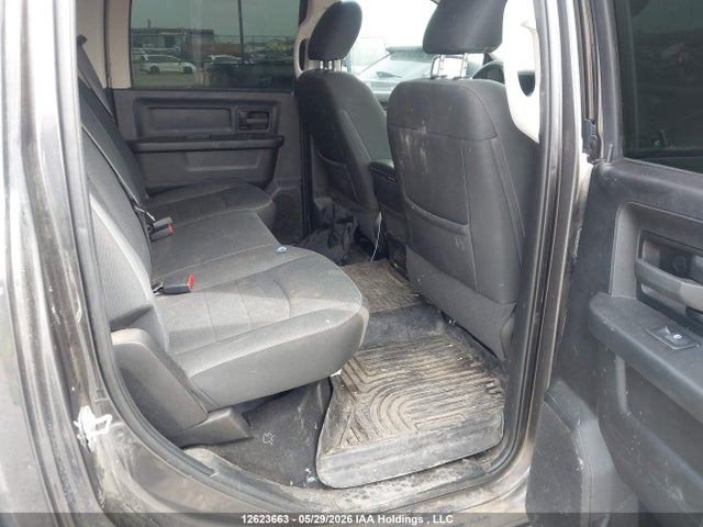 12623663 :رقم المزاد ، 3C6RR7KT8MG616079 vin ، 2021 Ram 1500 Classic Tradesman مزاد بيع