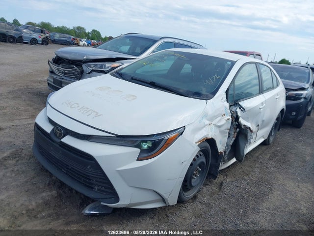 12623686 :رقم المزاد ، 5YFB4MDE6RP104926 vin ، 2024 Toyota Corolla Le مزاد بيع