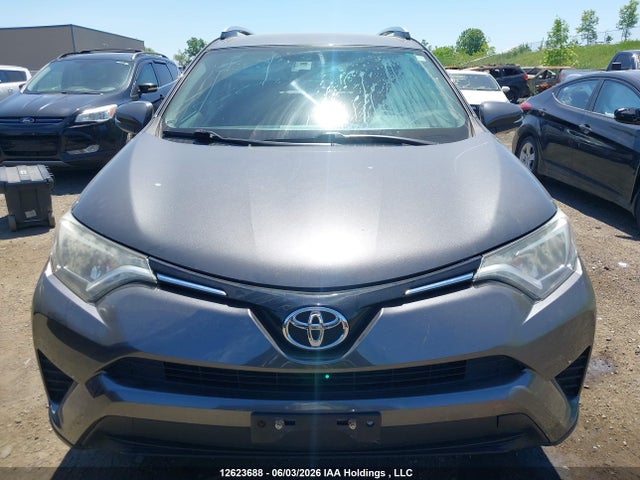 12623688 :رقم المزاد ، 2T3BFREV9GW518176 vin ، 2016 Toyota Rav4 Le مزاد بيع