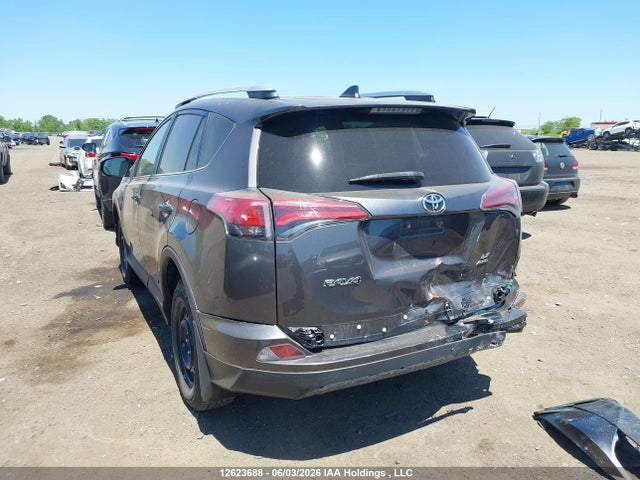 12623688 :رقم المزاد ، 2T3BFREV9GW518176 vin ، 2016 Toyota Rav4 Le مزاد بيع