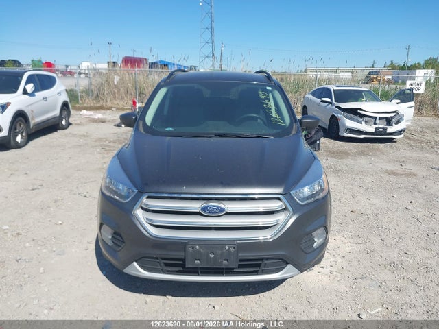 Продажа на аукционе авто 2018 Ford Escape Se, vin: 1FMCU0GD4JUC92221, номер лота: 12623690