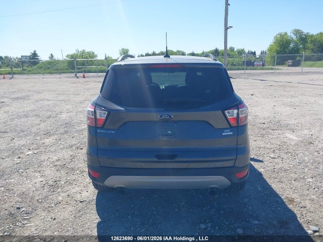 Продажа на аукционе авто 2018 Ford Escape Se, vin: 1FMCU0GD4JUC92221, номер лота: 12623690