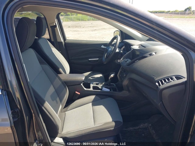 Продажа на аукционе авто 2018 Ford Escape Se, vin: 1FMCU0GD4JUC92221, номер лота: 12623690
