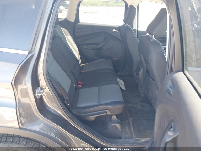 Продажа на аукционе авто 2018 Ford Escape Se, vin: 1FMCU0GD4JUC92221, номер лота: 12623690
