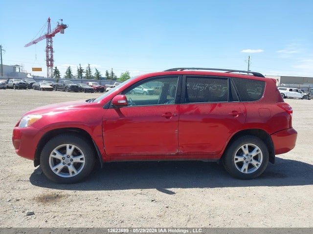 2011 Toyota Rav4 მანქანა იყიდება აუქციონზე, vin: 2T3BF4DV5BW086389, აუქციონის ნომერი: 12623699