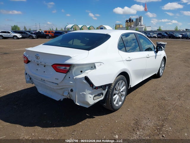 12623700 :رقم المزاد ، 4T1G11AK4LU982769 vin ، 2020 Toyota Camry مزاد بيع