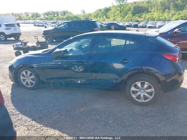 JM1BM1K73E1106490 Mazda MAZDA3