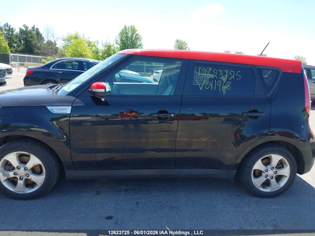 KNDJP3AE6G7011968 KIA Soul Ev Luxury