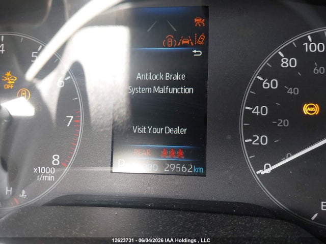 5YFB4MDEXRP179077 Toyota COROLLA LE