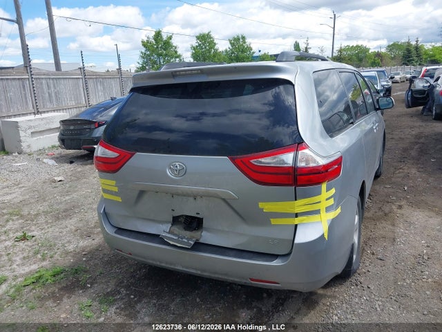 Toyota SIENNA LE 2015 5TDKK3DC7FS616776 Image 16