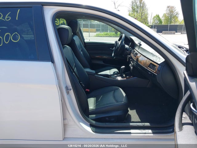 12615216 :رقم المزاد ، WBAPK7C59BA970500 vin ، 2011 Bmw 328i Xdrive مزاد بيع