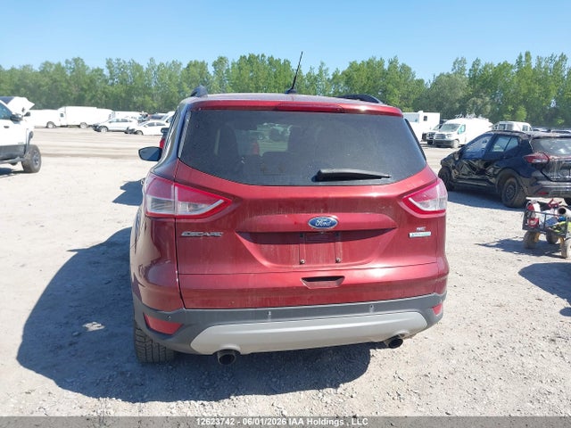 1FMCU0GX7EUA01257 Ford ESCAPE SE