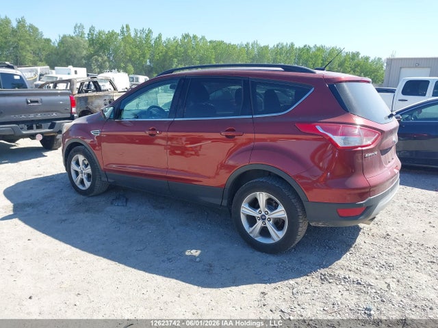 1FMCU0GX7EUA01257 Ford ESCAPE SE