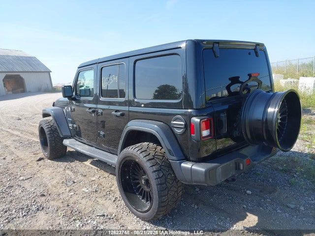 12623748 :رقم المزاد ، 1C4HJXENXPW631875 vin ، 2023 Jeep Wrangler Sahara مزاد بيع