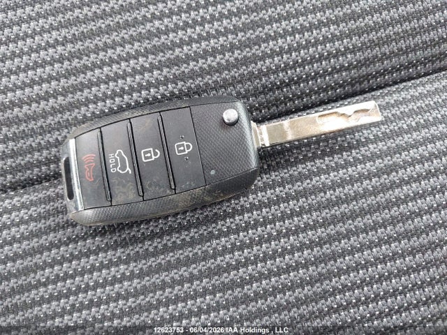 2018 Kia Niro L მანქანა იყიდება აუქციონზე, vin: KNDCB3LC1J5211744, აუქციონის ნომერი: 12623753