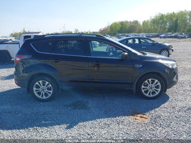 2017 Ford Escape Se მანქანა იყიდება აუქციონზე, vin: 1FMCU9GD7HUA97051, აუქციონის ნომერი: 12623754