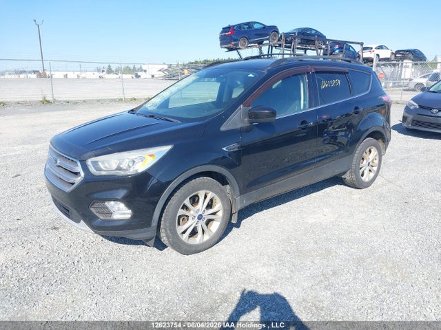 2017 Ford Escape Se მანქანა იყიდება აუქციონზე, vin: 1FMCU9GD7HUA97051, აუქციონის ნომერი: 12623754