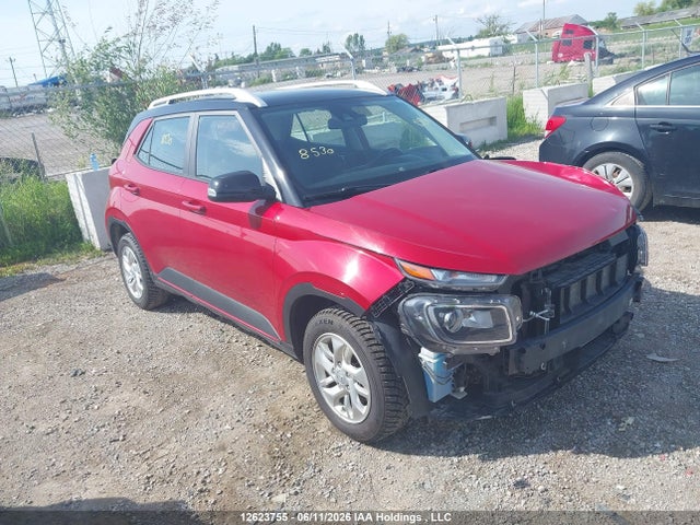 12623755 :رقم المزاد ، KMHRC8A30MU091111 vin ، 2021 Hyundai Venue Preferred With Two-tone Body Colour مزاد بيع