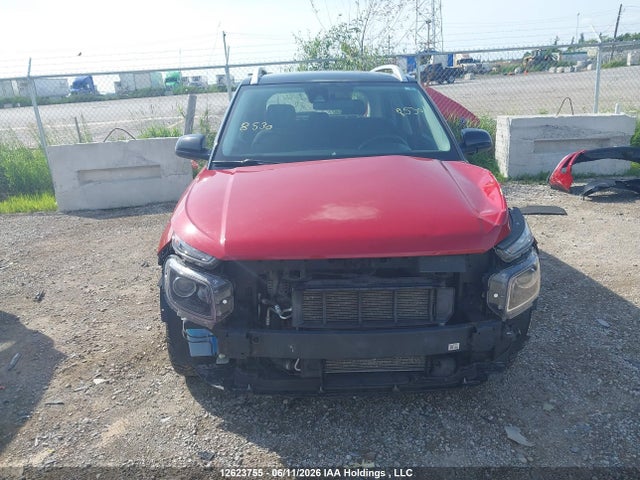 12623755 :رقم المزاد ، KMHRC8A30MU091111 vin ، 2021 Hyundai Venue Preferred With Two-tone Body Colour مزاد بيع