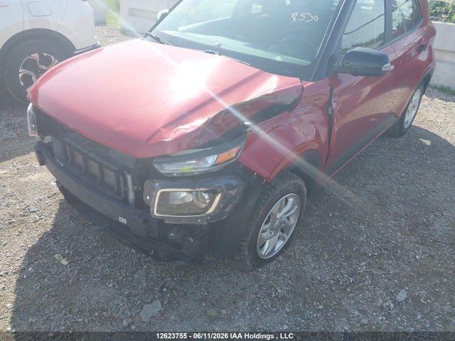 12623755 :رقم المزاد ، KMHRC8A30MU091111 vin ، 2021 Hyundai Venue Preferred With Two-tone Body Colour مزاد بيع