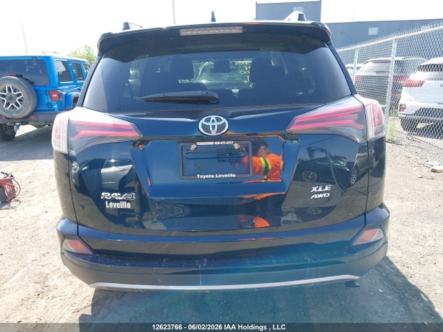 Продажа на аукционе авто 2018 Toyota Rav4 Adventure/xle, vin: 2T3RFREV7JW804100, номер лота: 12623766