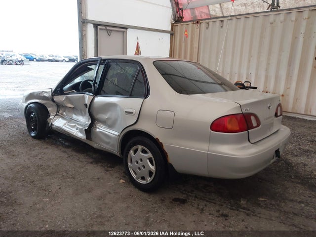 12623773 :رقم المزاد ، 2T1BR12E4XC750028 vin ، 1999 Toyota Corolla Ce/le مزاد بيع