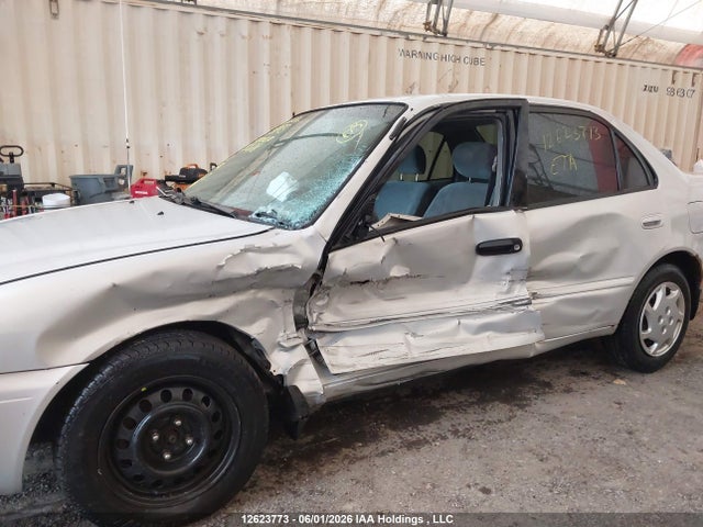 12623773 :رقم المزاد ، 2T1BR12E4XC750028 vin ، 1999 Toyota Corolla Ce/le مزاد بيع