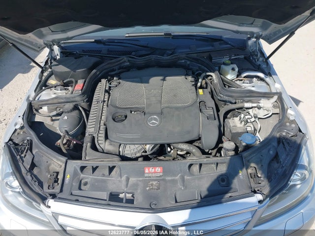 12623777 :رقم المزاد ، WDDGF8JB0DA832729 vin ، 2013 Mercedes-benz C 350 4matic مزاد بيع
