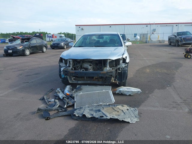 2010 Toyota Camry Le V6 მანქანა იყიდება აუქციონზე, vin: 4T1BK3EK1AU098654, აუქციონის ნომერი: 12623795