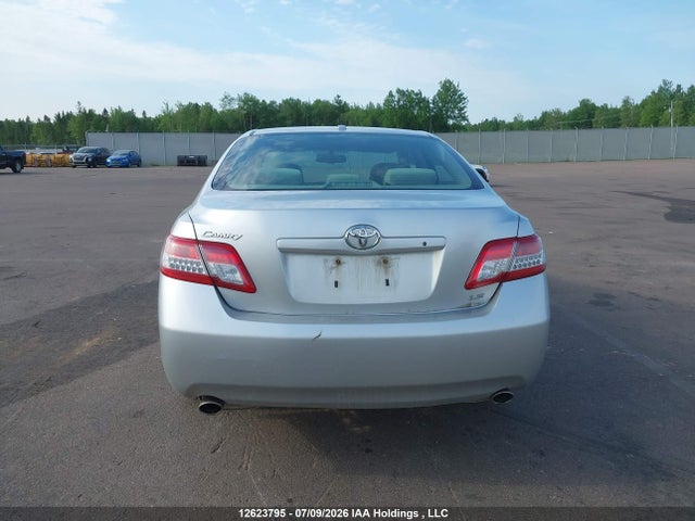 2010 Toyota Camry Le V6 მანქანა იყიდება აუქციონზე, vin: 4T1BK3EK1AU098654, აუქციონის ნომერი: 12623795