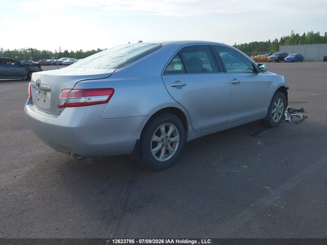 2010 Toyota Camry Le V6 მანქანა იყიდება აუქციონზე, vin: 4T1BK3EK1AU098654, აუქციონის ნომერი: 12623795
