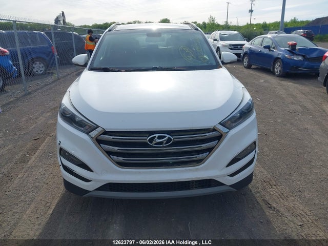 KM8J3CA2XJU825949 Hyundai Tucson