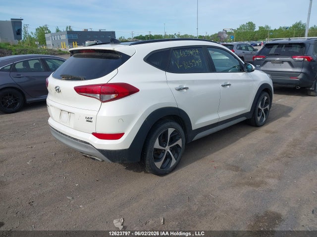 KM8J3CA2XJU825949 Hyundai Tucson