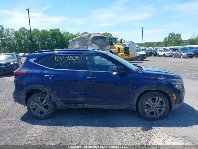 KNDEU2AA4P7429057 KIA SELTOS EX