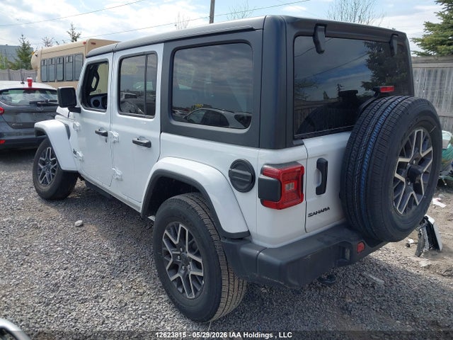 1C4PJXEN2TW210853 Jeep Wrangler Sahara