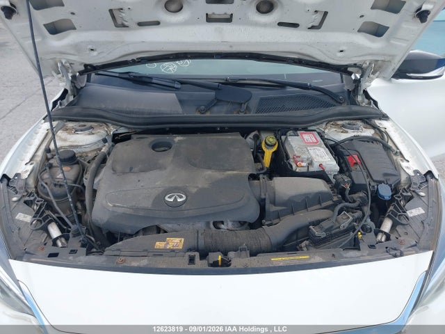12623819 :رقم المزاد ، SJKCH5CR4JA046615 vin ، 2018 Infiniti Qx30 Luxe مزاد بيع