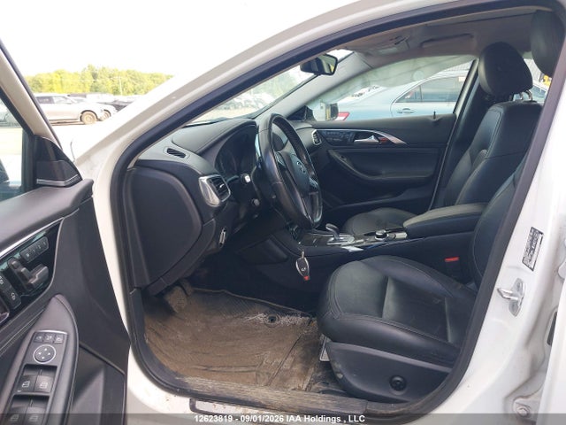 12623819 :رقم المزاد ، SJKCH5CR4JA046615 vin ، 2018 Infiniti Qx30 Luxe مزاد بيع