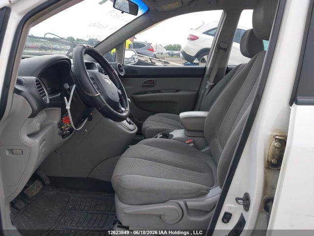 12623849 :رقم المزاد ، KNAFG525077098019 vin ، 2007 Kia Rondo Ex/ex-premium/lx مزاد بيع