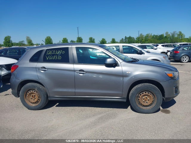 12623870 :رقم المزاد ، 4A4AJ3AU6FE608310 vin ، 2015 Mitsubishi Rvr Se مزاد بيع