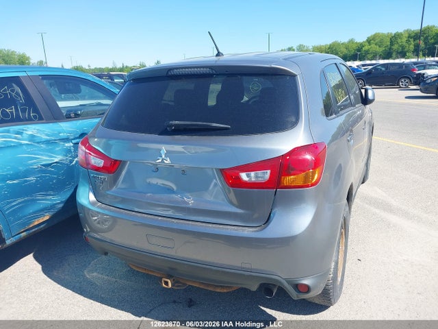 12623870 :رقم المزاد ، 4A4AJ3AU6FE608310 vin ، 2015 Mitsubishi Rvr Se مزاد بيع