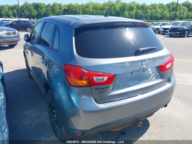 12623870 :رقم المزاد ، 4A4AJ3AU6FE608310 vin ، 2015 Mitsubishi Rvr Se مزاد بيع