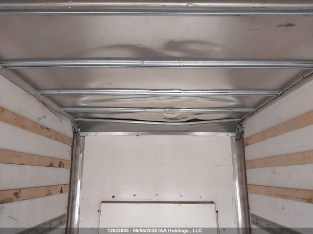12623885 :رقم المزاد ، 1FDWE4F69HDC56216 vin ، 2017 Ford Econoline E450 Super Duty Cutwy Van مزاد بيع