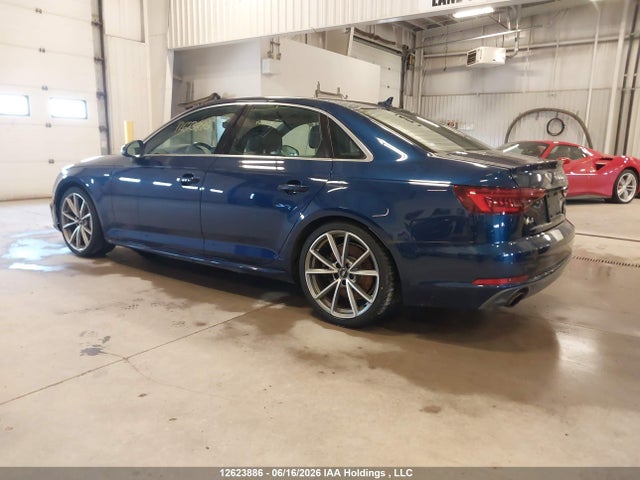 Audi A4 Premium Plus 2018 WAUPNAF46JA011609 Image 3